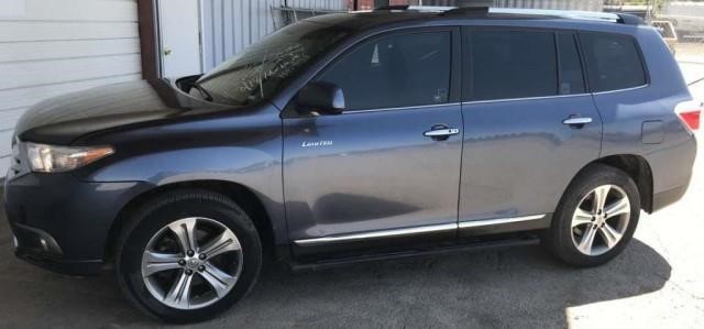 2011 TOYOTA Highlander