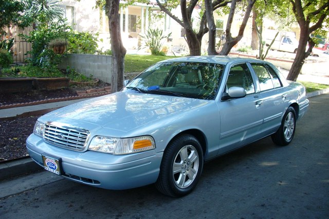 2011 FORD Crown Victoria